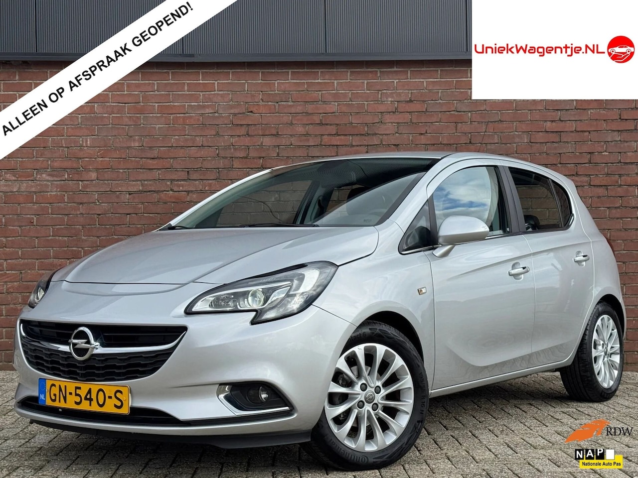 Opel Corsa - 1.4 COSMO AUTOMAAT | NL-AUTO! | DEALER OH! - AutoWereld.nl