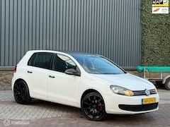 Volkswagen Golf - 1.6 TDI Automaat/Zwarte Hemel/Navi/Nap/Boekj