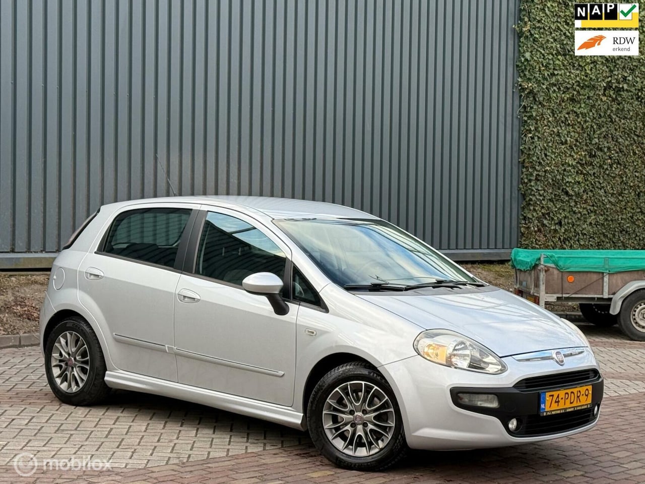 Fiat Punto Evo - 1.3 M-Jet Clima/Cruise/Lmv/Trekhaak/Nap/Boek - AutoWereld.nl
