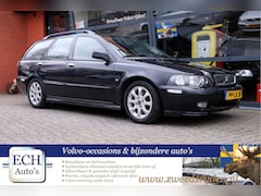 Volvo V40 - 2.0 136 pk Europa Elegance, Leer, Trekhaak