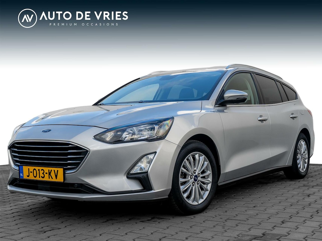 Ford Focus Wagon - 1.0 EcoBoost Hybrid Titanium X Business 1.0 EcoBoost Hybrid Titanium X Business - AutoWereld.nl