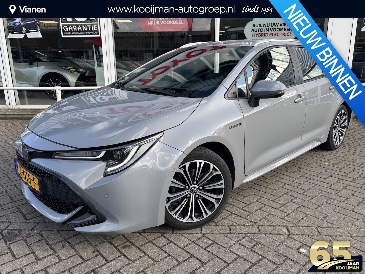 Toyota Corolla Touring Sports - 1.8 Hybrid Style NEDERLANDSE AUTO, SLECHTS 94.549KM, STOELVERWARMING! - AutoWereld.nl