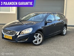 Volvo V60 - 1.6 T3/Navi/ parkeersensoren