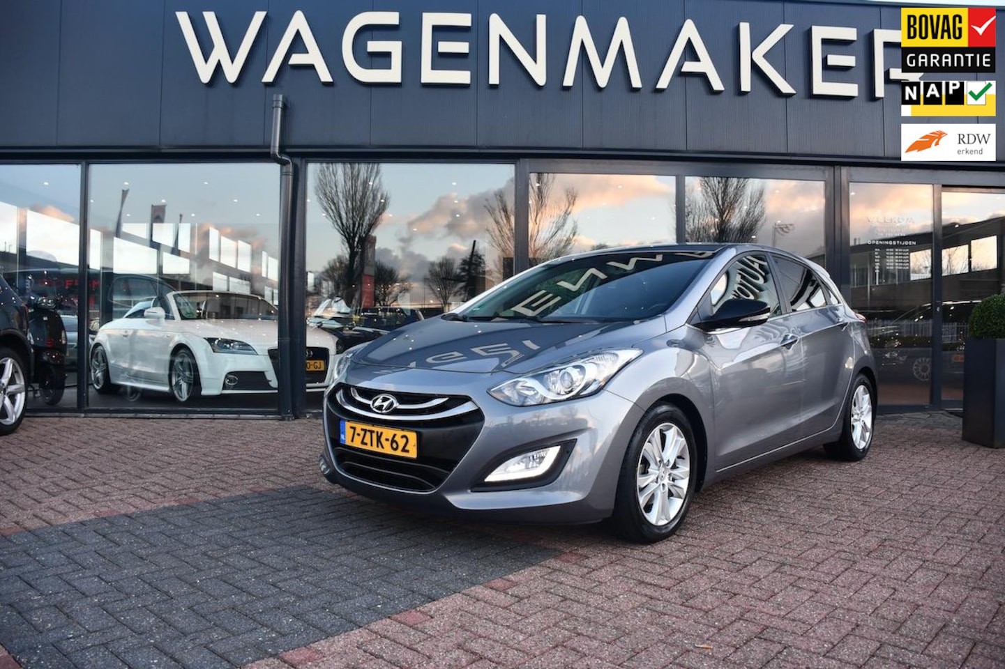 Hyundai i30 - 1.6 GDI Go! Clima|Cruise|NAVI|Cam|DealerOH! - AutoWereld.nl