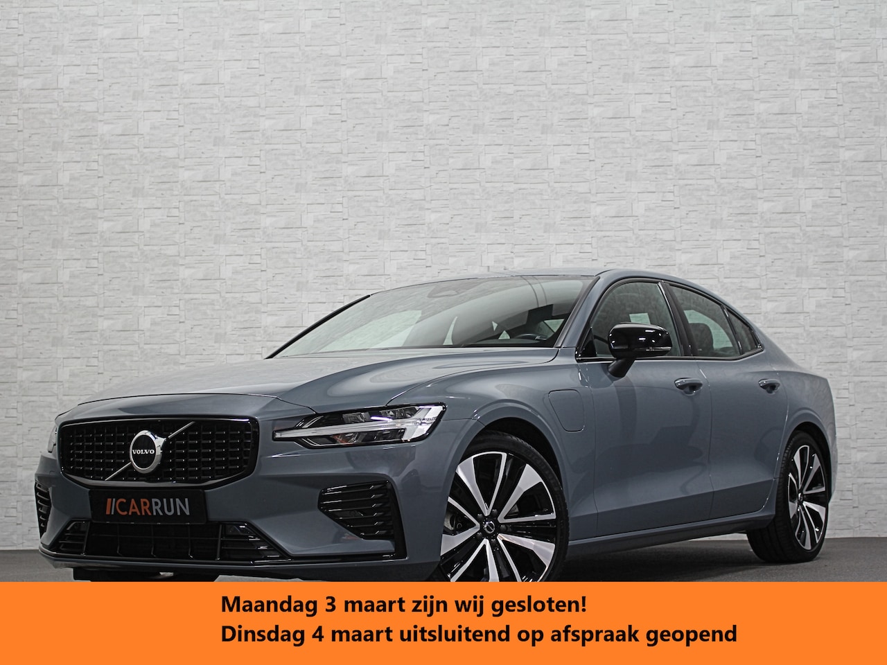 Volvo S60 - 350pk T6 AWD Long Range! | Plus Dark | Sportstoelen | Pilot-Assist | ACC | Memory | Leder - AutoWereld.nl