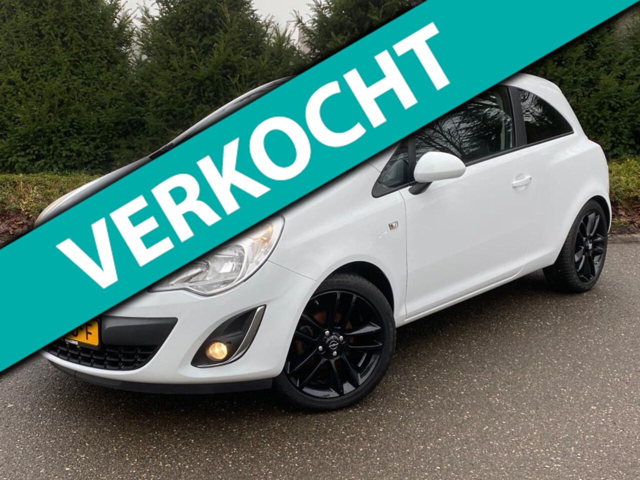 Opel Corsa - 1.4-16V |Cosmo | 17inch | 1e Eig.| - AutoWereld.nl