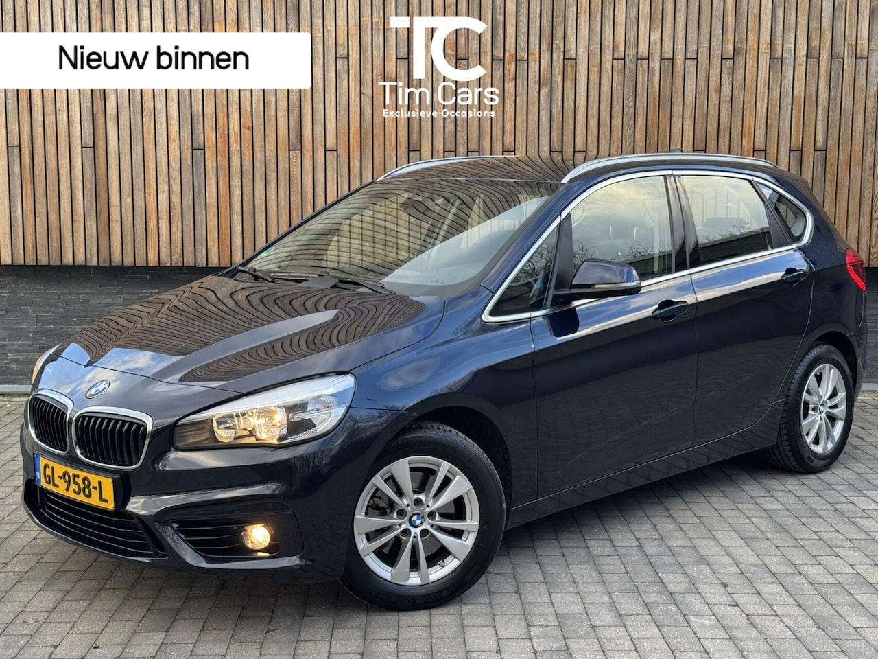 BMW 2-serie Active Tourer - 218i Sport Automaat | Navigatiesysteem | Climate control | Cruise control | Sfeerverlichti - AutoWereld.nl