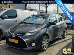 Toyota Yaris - 1.5 Hybrid Trend | Net binnen | Zomer en winterset | Navi | garantie tot 2027