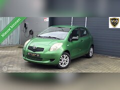 Toyota Yaris - 1.0 VVTi +