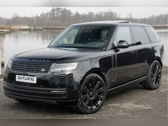 Land Rover Range Rover - P550e Autobiography | 2025 | 23" inch 'Style 1075' | Santorini Black | Trekhaak |