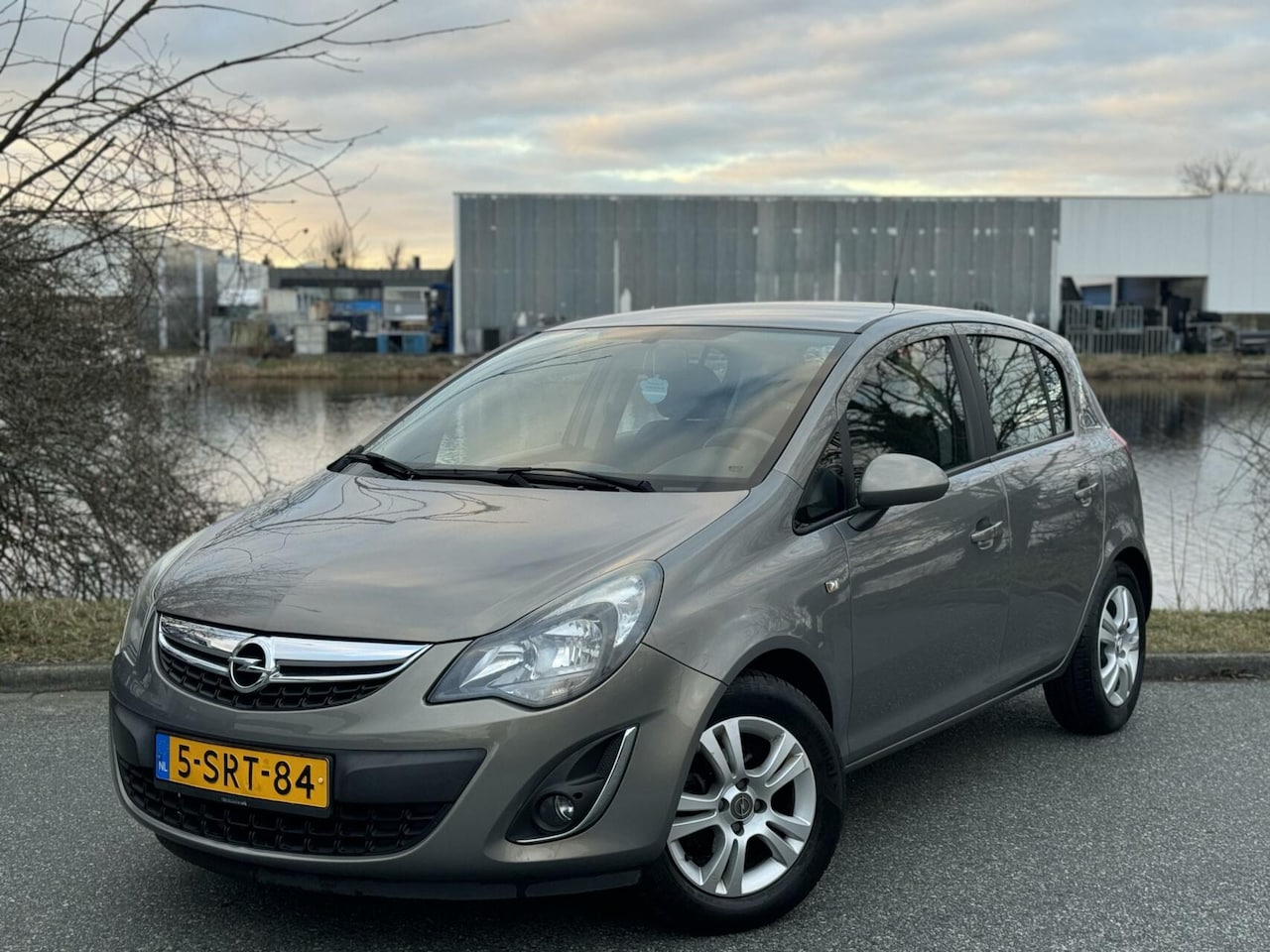 Opel Corsa - 1.2-16V Automaat Dealer OH / Airco 5drs - AutoWereld.nl