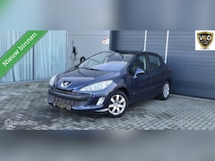 Peugeot 308 - 1.6 THP XT