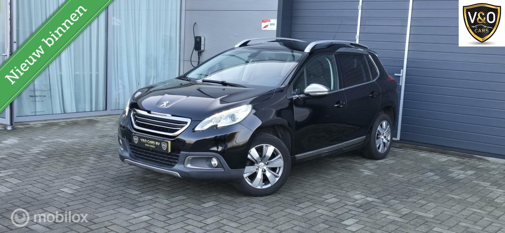 Peugeot 2008 - 1.2 PureTech Allure Pack Premium Plus 1.2 PureTech Allure Pack Premium Plus - AutoWereld.nl