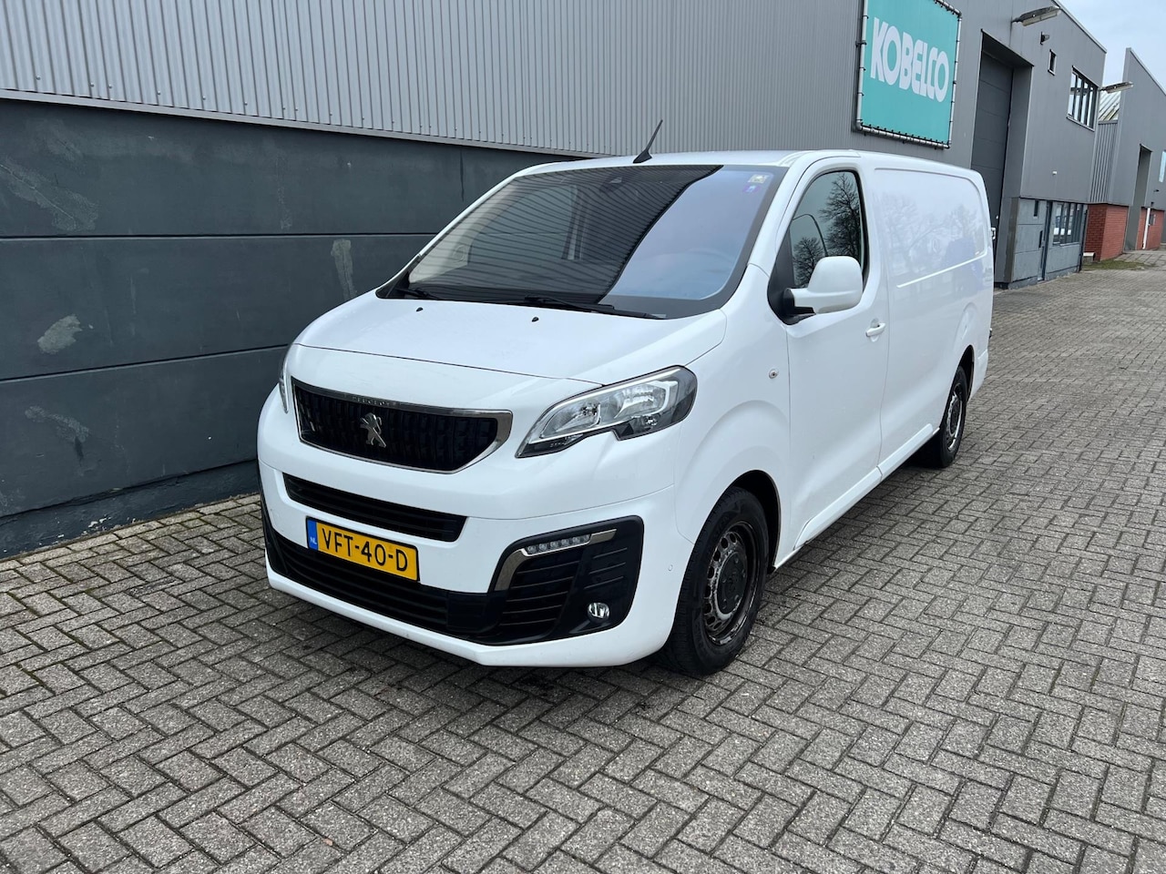 Peugeot Expert - 2.0 BlueHDI 120 Long Asphalt 2.0 BlueHDI 120 Long Asphalt - AutoWereld.nl