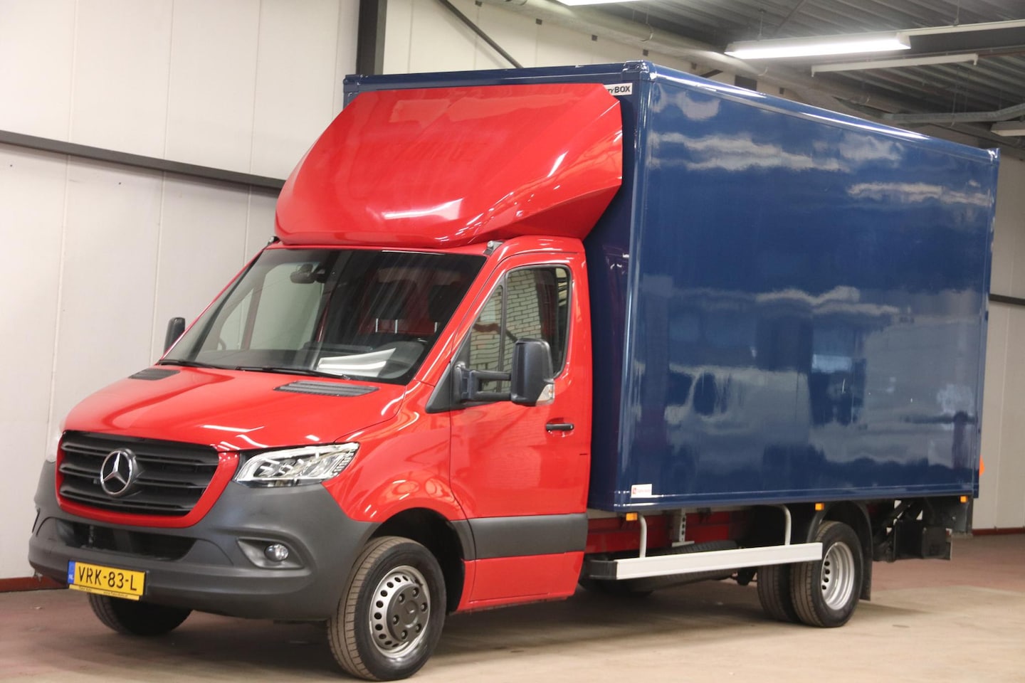 Mercedes-Benz Sprinter - 315 1.9 BAKWAGEN MEUBELBAK MET LAADKLEP - AutoWereld.nl