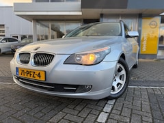 BMW 5-serie Touring - 525i | Leder | Groot Navi | Cruise | Luchtvering | Stoelverwarming | Facelift |