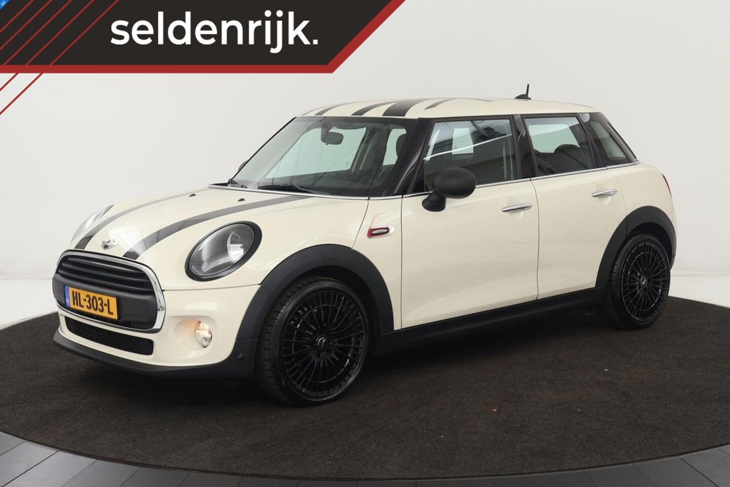 MINI One - 1.2 One | Automaat | Navigatie | PDC | Cruise control | Airco | Bluetooth - AutoWereld.nl