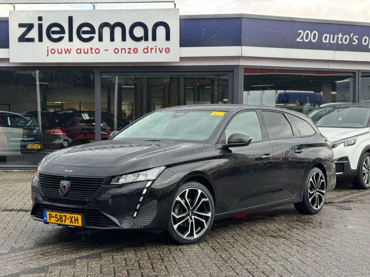 Peugeot 308 - SW 1.2 PureTech Active Business - Carplay, Clima - AutoWereld.nl