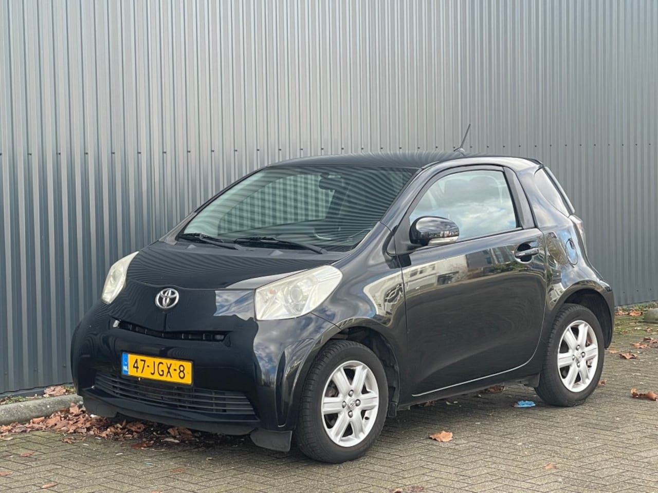 Toyota iQ - 1.0 VVTi Comfort 1.0 VVTi Comfort - AutoWereld.nl