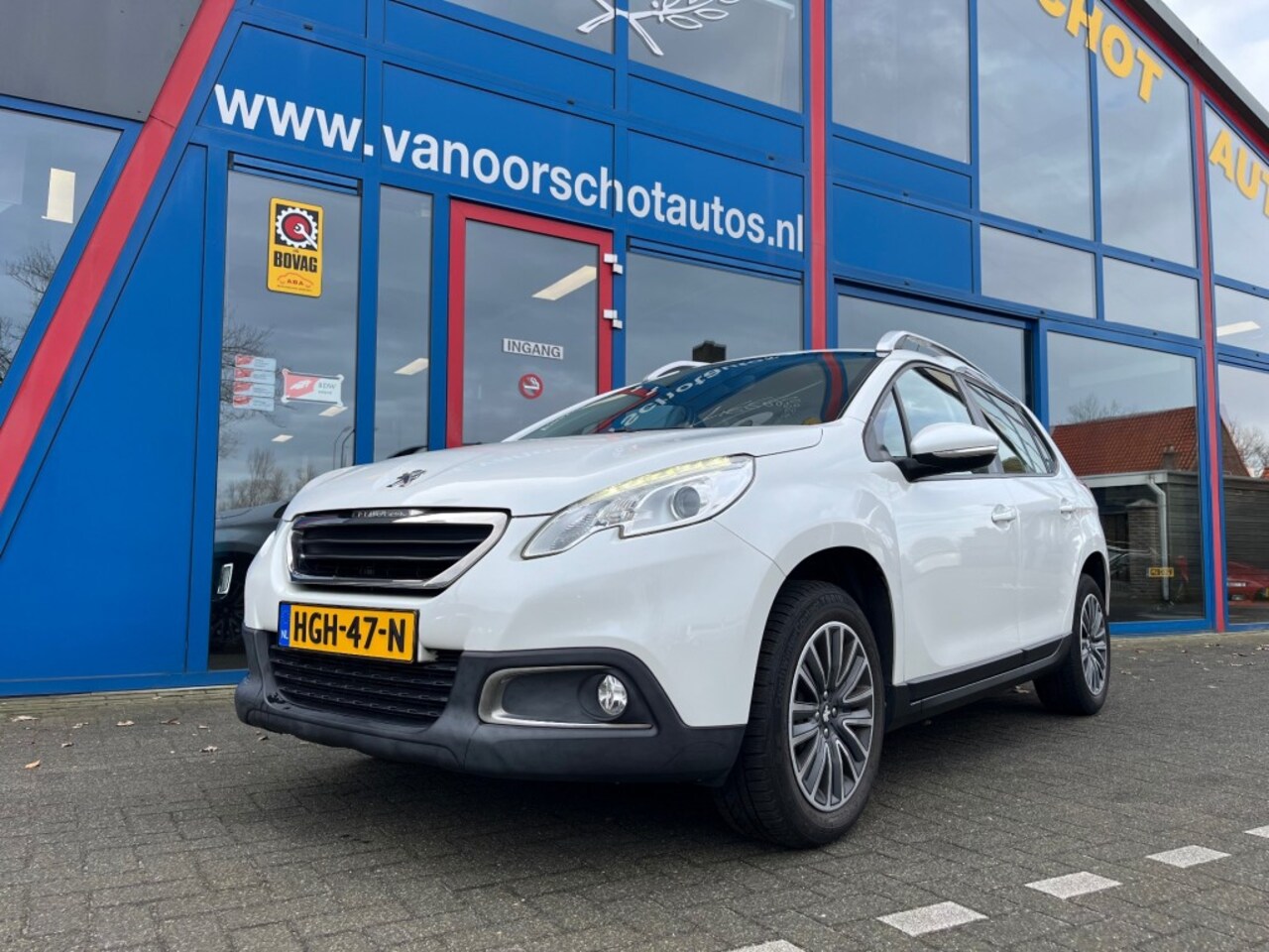 Peugeot 2008 - 1.2 PureTech 110pk Navi Airco - AutoWereld.nl