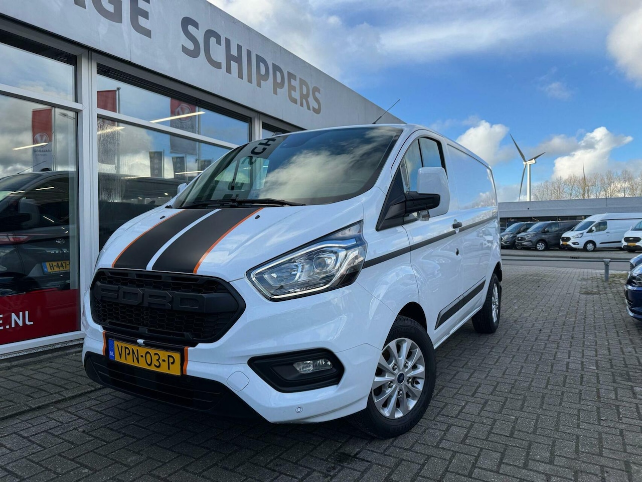 Ford Transit Custom - 280 2.0 TDCI L1H1 Limited 170pk!! - AutoWereld.nl