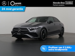 Mercedes-Benz A-klasse - 180 Star Edition AMG Line | Panoramadak | Sfeerverlichting | 19" Multispaaks | Achteruitri