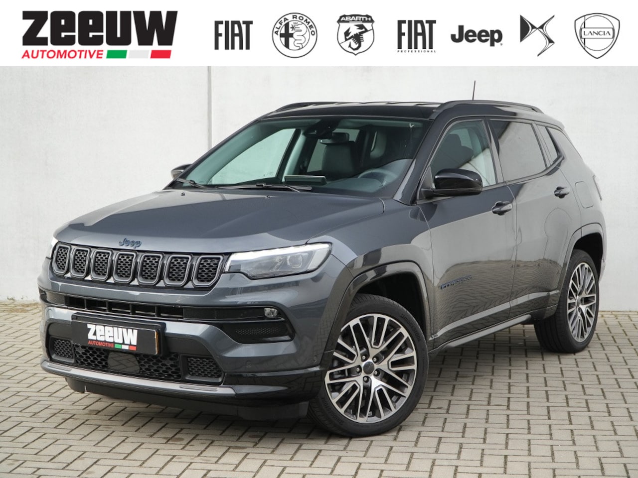 Jeep Compass - 4xe 240 PK Hybrid Summit | Leder | Winter | Camera | 19" - AutoWereld.nl