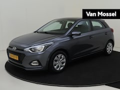 Hyundai i20 - 1.0 T-GDI Comfort | Navigatie | Parkeersensoren & Camera | Trekhaak |