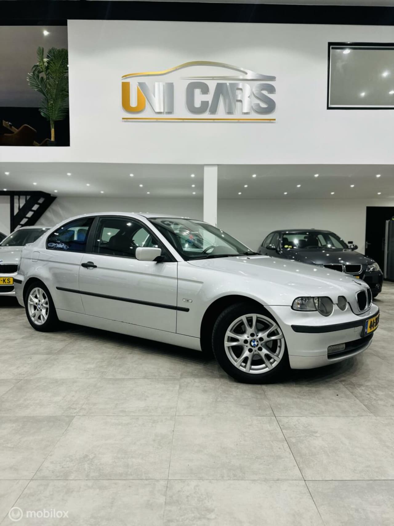 BMW 3-serie Compact - 318TI Automaat|Airco|Leer|Cruis|LM - AutoWereld.nl