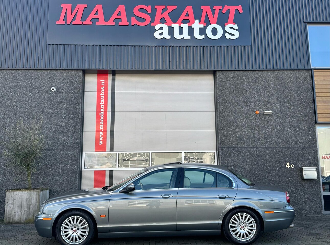 Jaguar S-type - 3.0 V6 Executive / Aut / Alpine / Leder / Schuifdak / Adaptive cruise / NICE CONDITION! - AutoWereld.nl