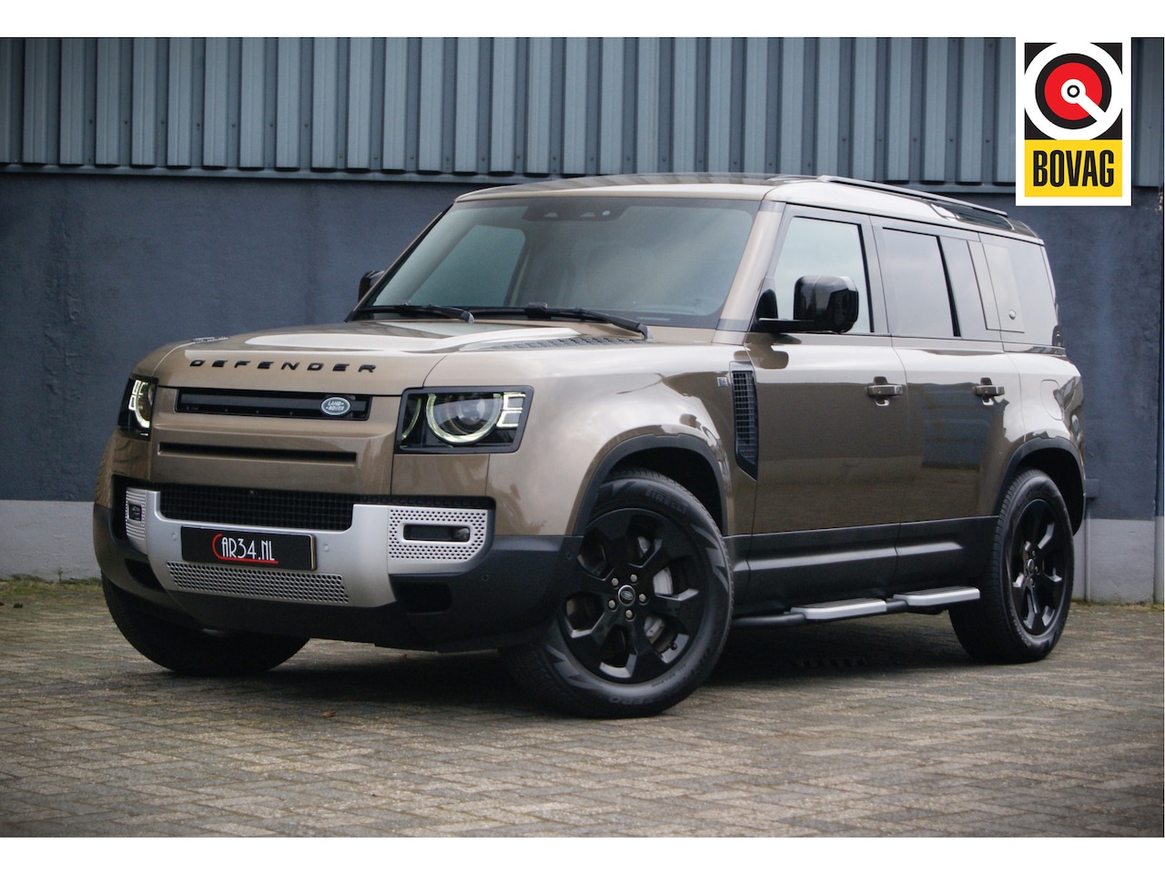 Land Rover Defender - P400 SE Approved Panoramadak/Luchtvering/Blackpack/Meridian Sound - AutoWereld.nl