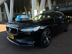 Volvo V90 - 2.0 T4 Momentum BTW Auto Dealer OH Vol Optie Pilot Assist