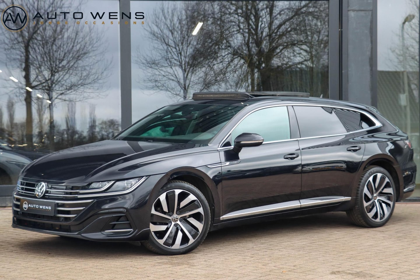 Volkswagen Arteon Shooting Brake - 1.4 TSI eHybrid R-Line | Panodak | Volleder | Camera | Trekhaak - AutoWereld.nl