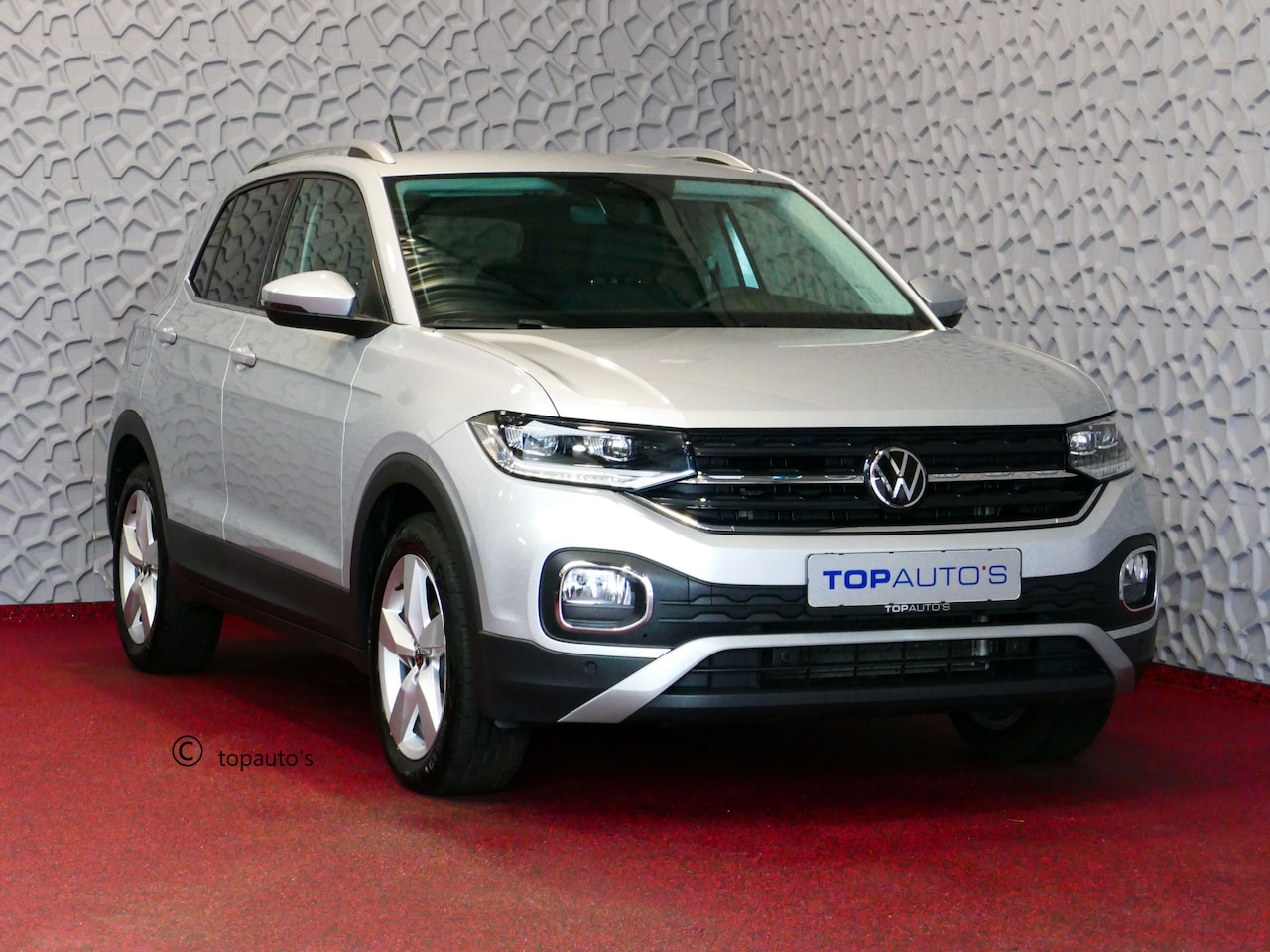 Volkswagen T-Cross - 1.5 TSI 150PK STYLE PLUS LMV CARPLAY NAVI VIR.COCKPIT LED CAMERA STOELVERW. ADAP.CRUIS DAB - AutoWereld.nl