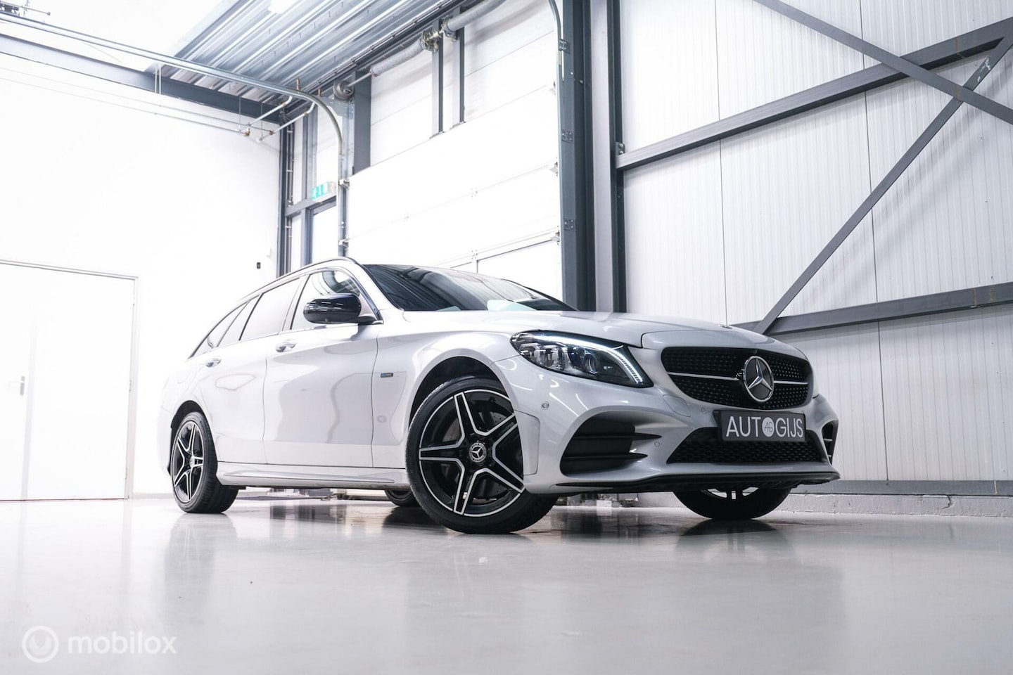 Mercedes-Benz C-klasse Estate - 300 e Business Solution AMG Limited 300 e Business Solution AMG Limited - AutoWereld.nl