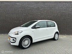 Volkswagen Up! - 1.0 cheer up|Airco|Boekjes|Stoelverwarming|