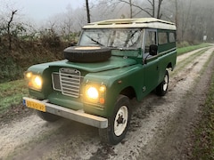 Land Rover 109 - Series 3