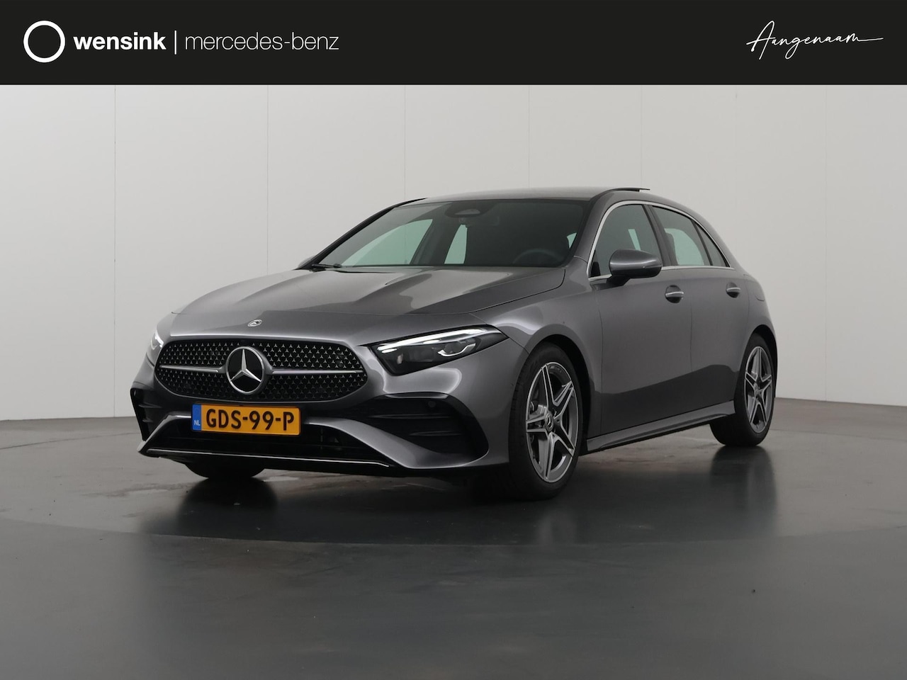 Mercedes-Benz A-klasse - 180 AMG Line | Panoramadak | Multibeam LED | Nieuwe auto, direct leverbaar ! - AutoWereld.nl