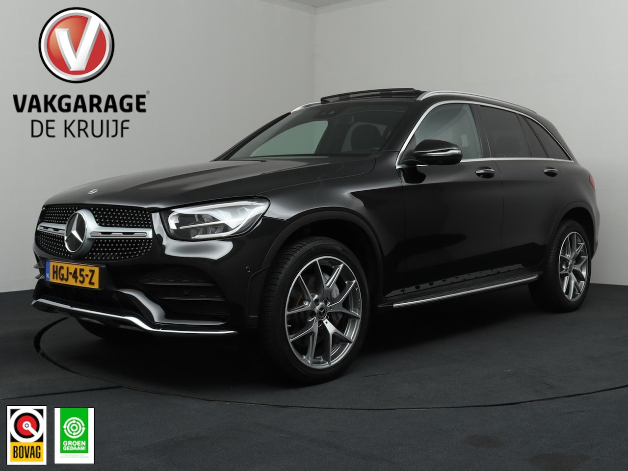 Mercedes-Benz GLC-klasse - 300e 4MATIC AMG PHEV Panodak | 360cam | DEALER ONDERHOUDEN - AutoWereld.nl