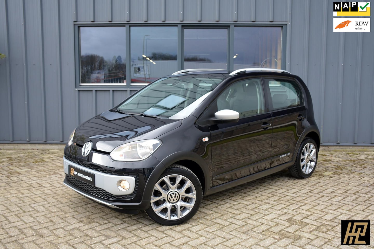 Volkswagen Up! - 1.0 cross up! BlueMotion 1.0 cross up! BlueMotion - AutoWereld.nl