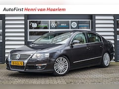 Volkswagen Passat - 3.2 V6 Highline Business 4M