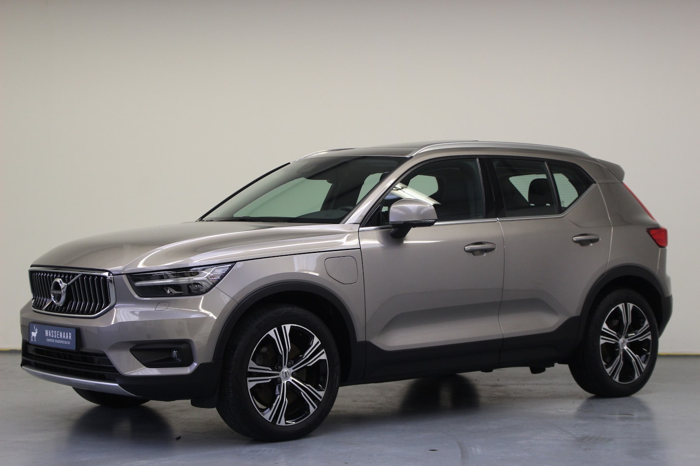 Volvo XC40 - T5 Recharge Inscription | Rijklaarprijs | Trekhaak | Pano Dak | - AutoWereld.nl