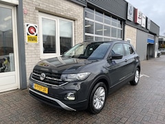 Volkswagen T-Cross - 1.0 TSI Life / ADAPT. CRUISE/ DAB/ NAVI/ APP-CONNECT/ AIRCO/ 16"LMV