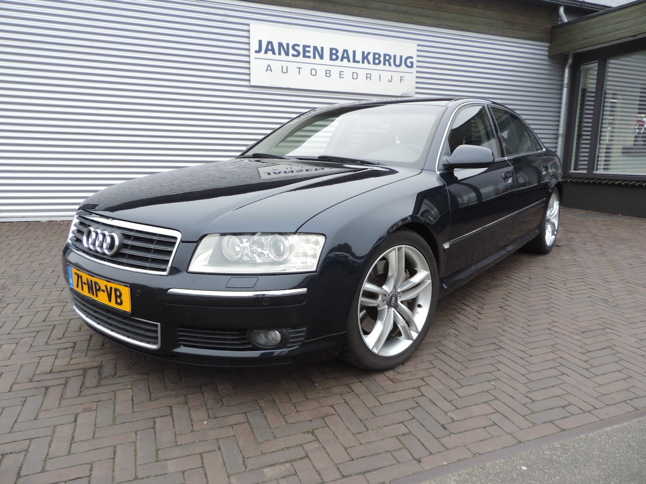 Audi A8 - 4.2 quattro Lang Pro Line 4.2 quattro Lang Pro Line - AutoWereld.nl