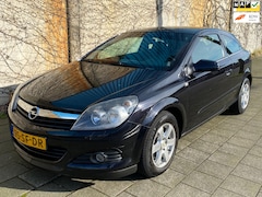 Opel Astra GTC - 1.8 Cosmo|Climate Control|