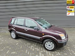 Ford Fusion - 1.4-16V Cool & Sound