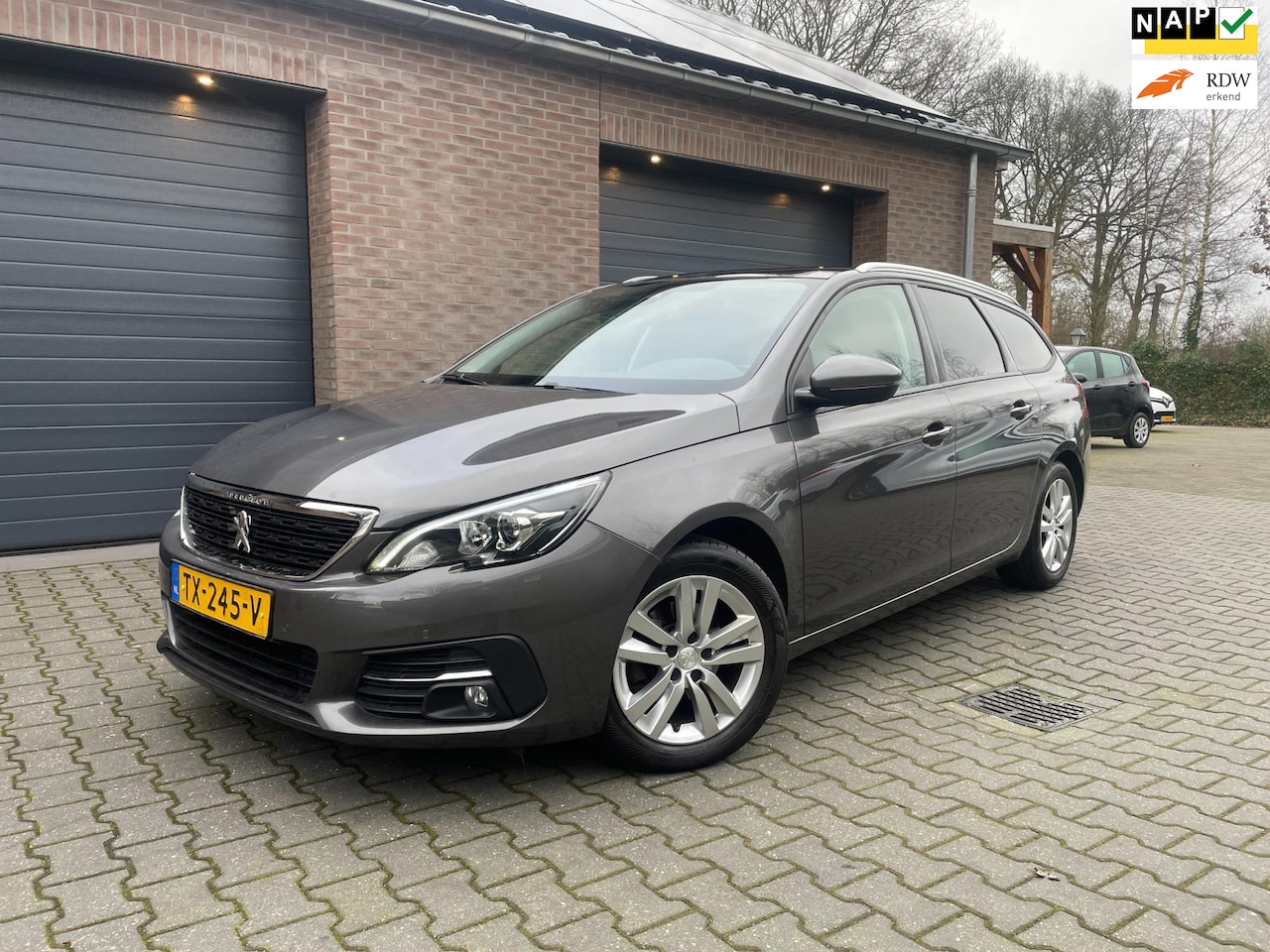 Peugeot 308 SW - 1.2 PureTech Blue Lease Executive ECC NAVI PANODAK 2019 - AutoWereld.nl