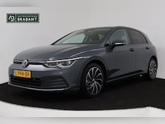 Volkswagen Golf - 1.0 eTSI Life Business (PARKEERSENSOREN, NAVI, CARPLAY, ACHTERUITRIJCAMERA, STOELMASSAGE,