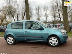 Renault Clio - 1.2-16V Dynamique APKZUINIGKOOPJE