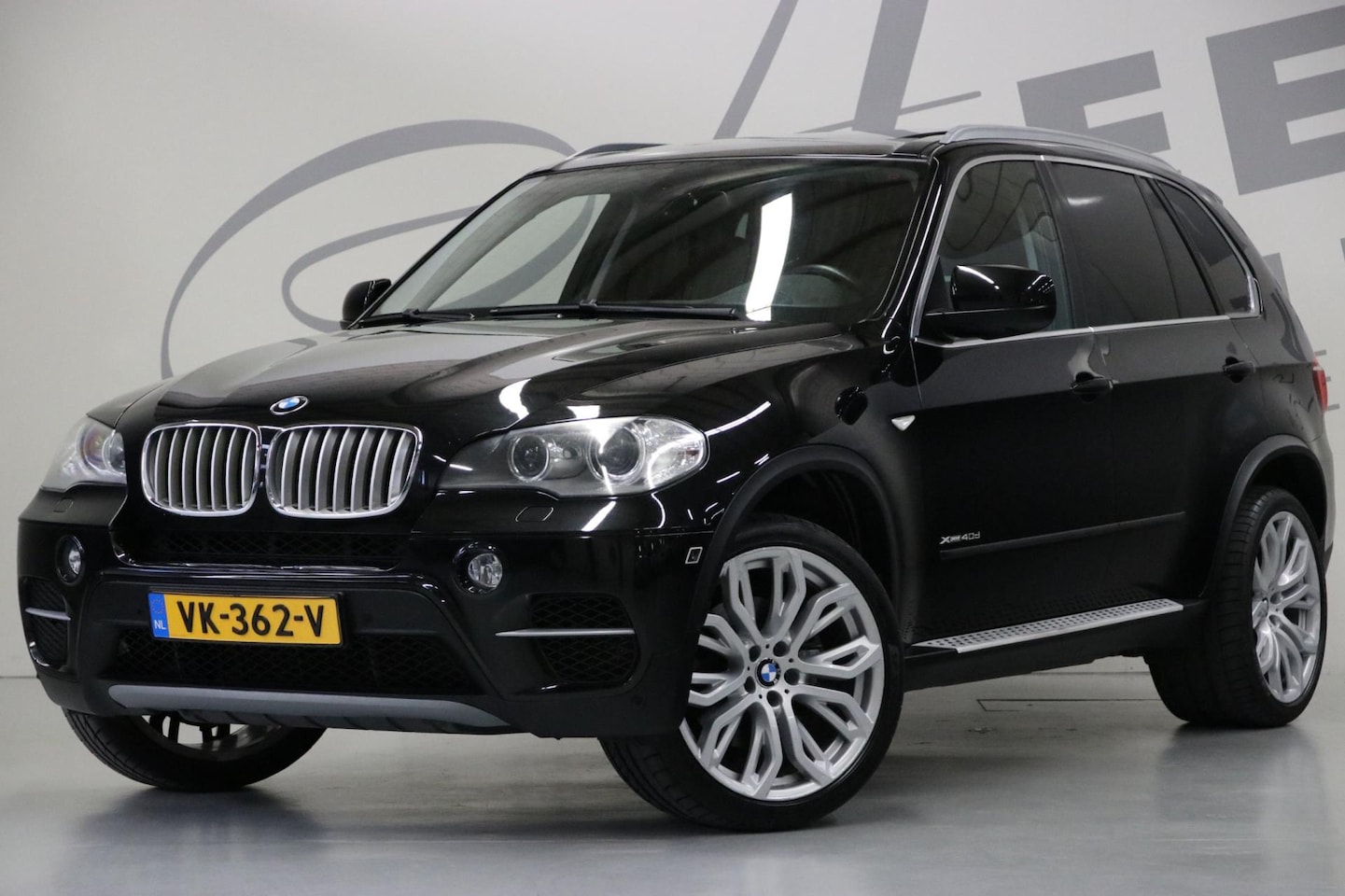 BMW X5 - XDRIVE40D / Panoramadak/ Achteruitrijcamera/ Stoelventilatie - AutoWereld.nl